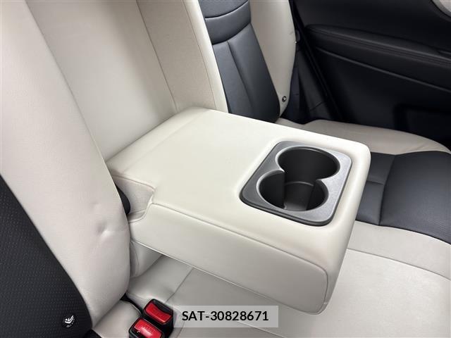 Nissan X-TRAIL 2017 8930108-6