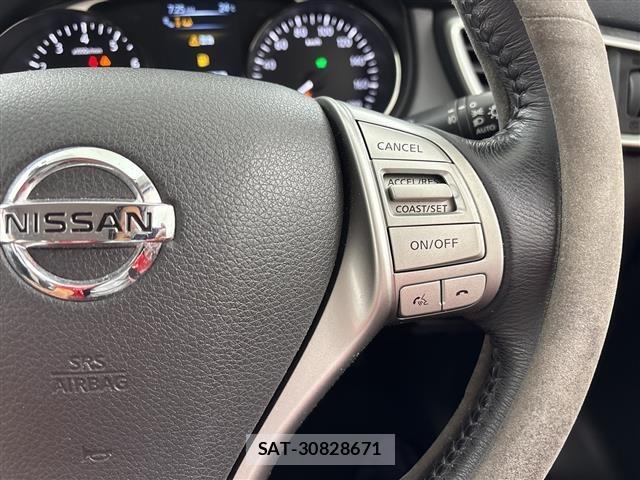 Nissan X-TRAIL 2017 8930108-8