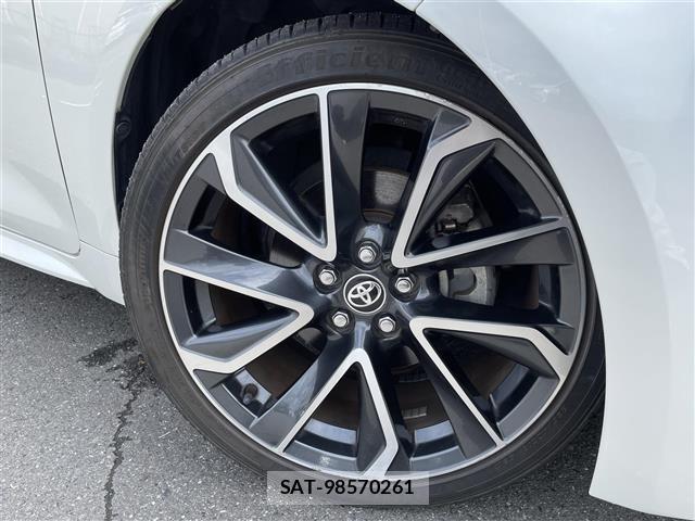 Toyota COROLLA SPORT 2018 8728088-11