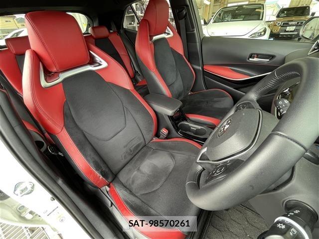 Toyota COROLLA SPORT 2018 8728088-8