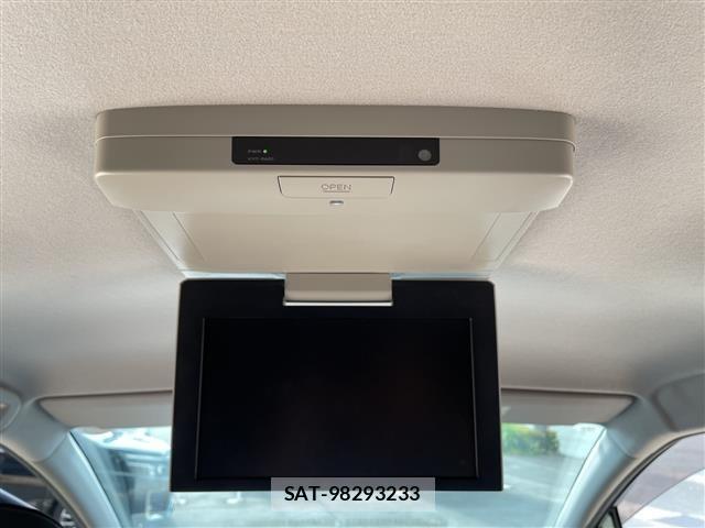 Toyota SIENTA 2016 8764019-20