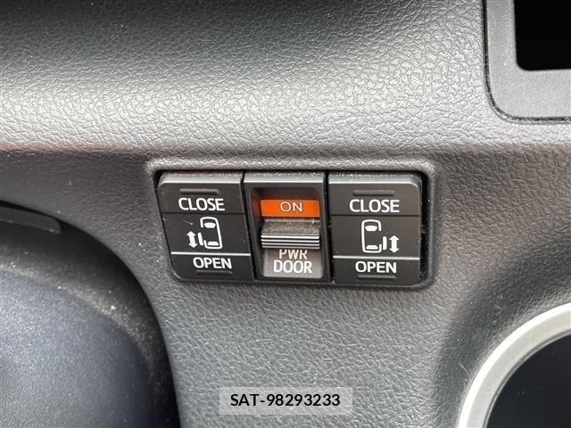 Toyota SIENTA 2016 8764019-9