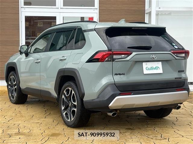 Toyota RAV4 2020 8737593-13