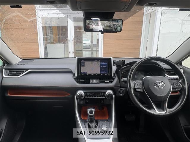 Toyota RAV4 2020 8737593-14
