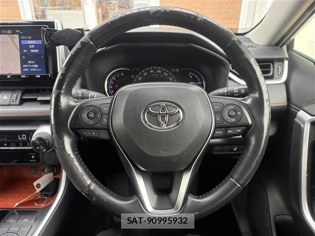 Toyota RAV4 2020 8737593-15