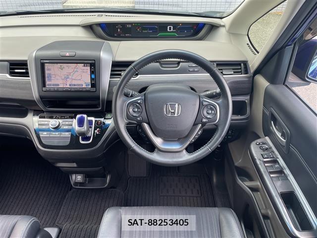 Honda FREED 2017 8952481-15