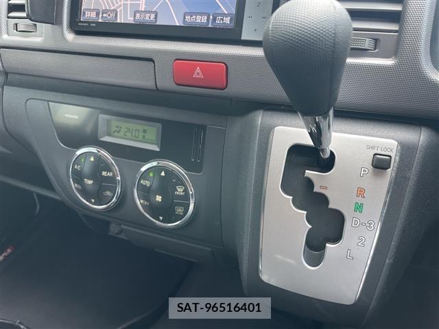 Toyota HIACE VAN 2011 8759727-19