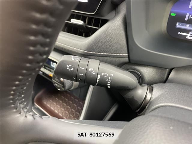 Toyota RAV4 2022 8737601-11
