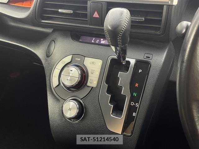 Toyota SIENTA 2017 8764055-1