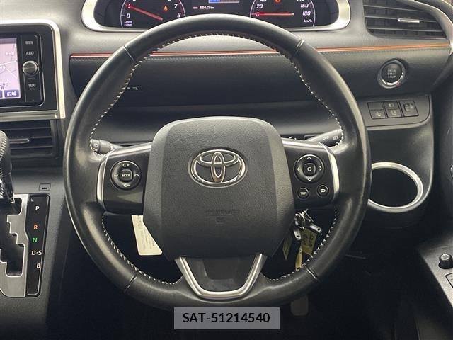 Toyota SIENTA 2017 8764055-3