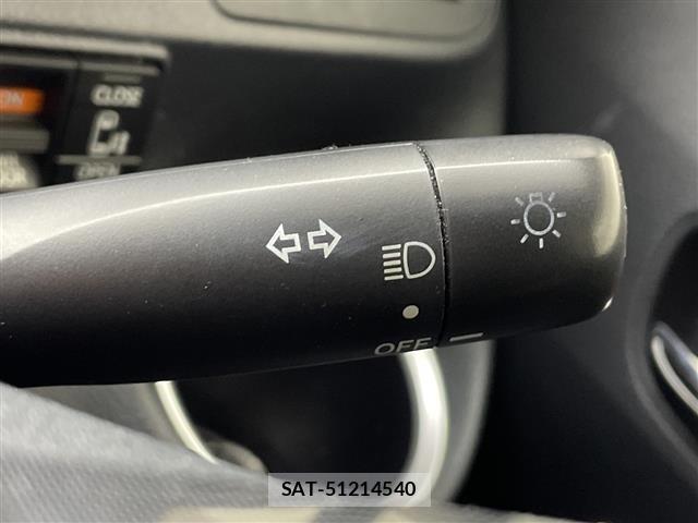 Toyota SIENTA 2017 8764055-8
