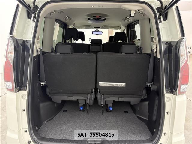 Nissan SERENA 2017 8717127-12