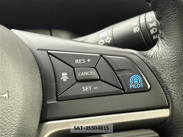 Nissan SERENA 2017 8717127-9