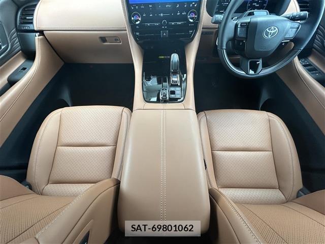 Toyota VELLFIRE 2025 8674456-22