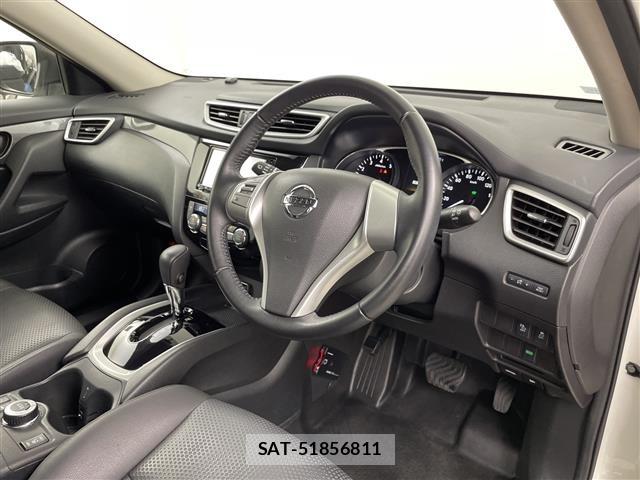 Nissan X-TRAIL 2015 8930109-2