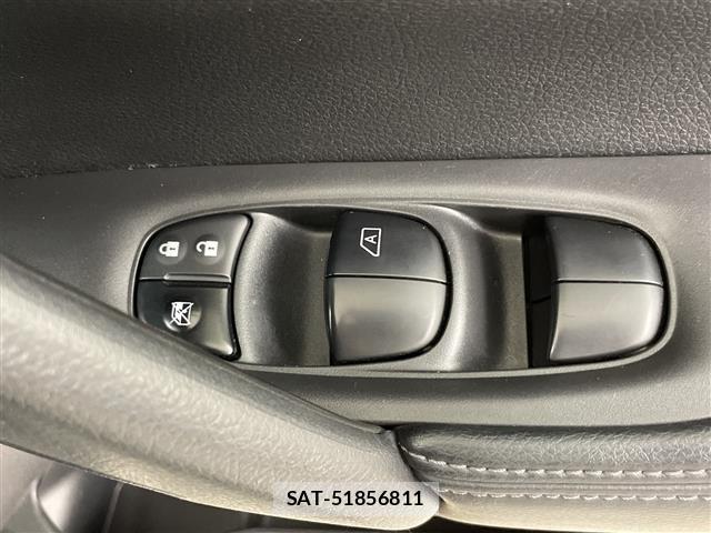 Nissan X-TRAIL 2015 8930109-7