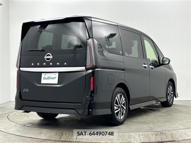 Nissan SERENA 2023 8717128-20