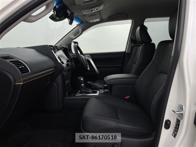 Toyota LAND CRUISER PRADO 2023 8737275-8