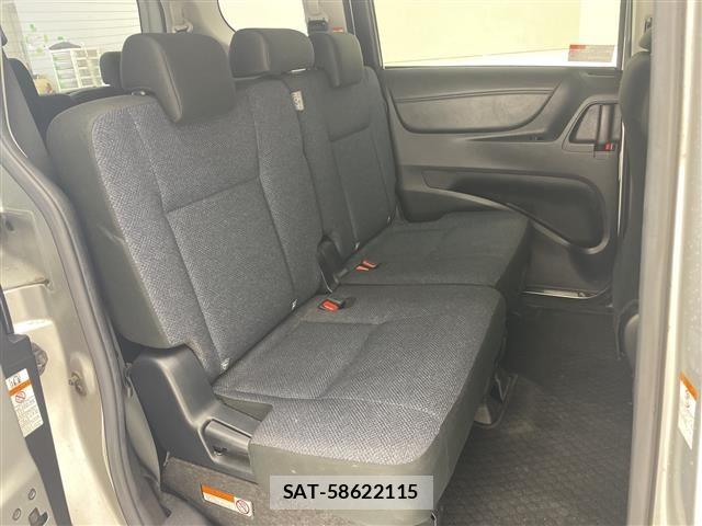 Toyota SIENTA 2017 8764067-11