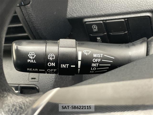 Toyota SIENTA 2017 8764067-6