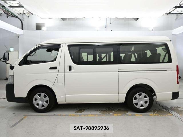 Toyota HIACE WAGON 2019 8915125-4