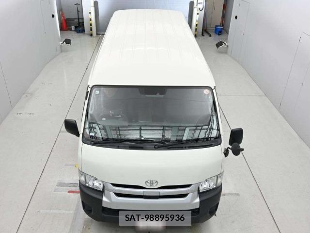 Toyota HIACE WAGON 2019 8915125-7