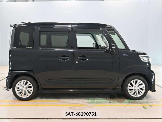 Suzuki SPACIA 2019 8913212-3