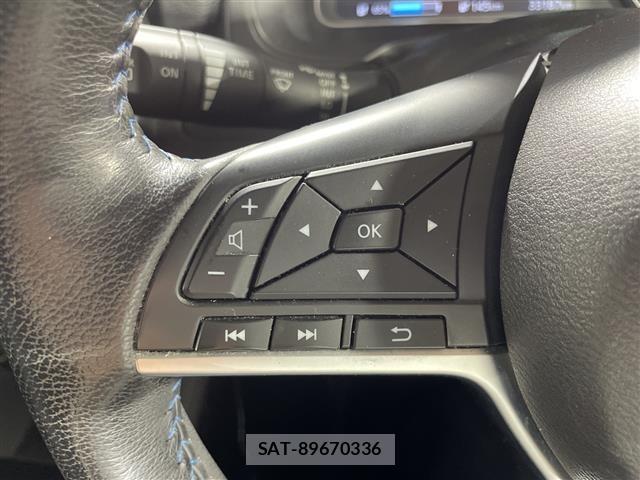 Nissan LEAF 2017 8675747-21