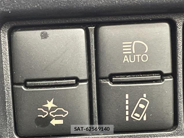 Toyota ESQUIRE 2021 8716781-2