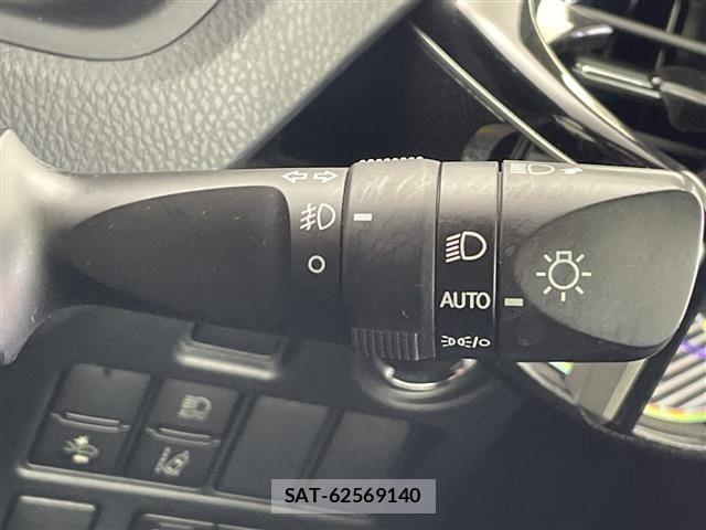 Toyota ESQUIRE 2021 8716781-3