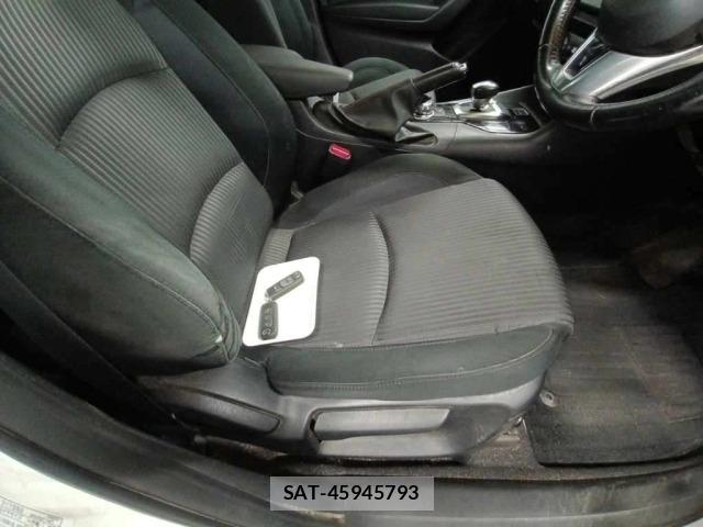 Mazda AXELA 2013 8802180-10