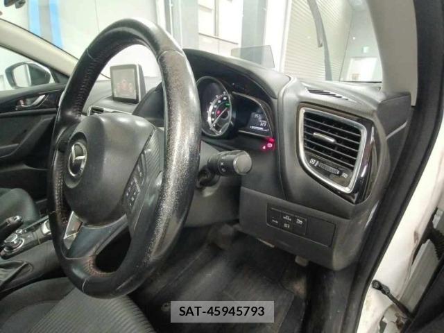 Mazda AXELA 2013 8802180-9