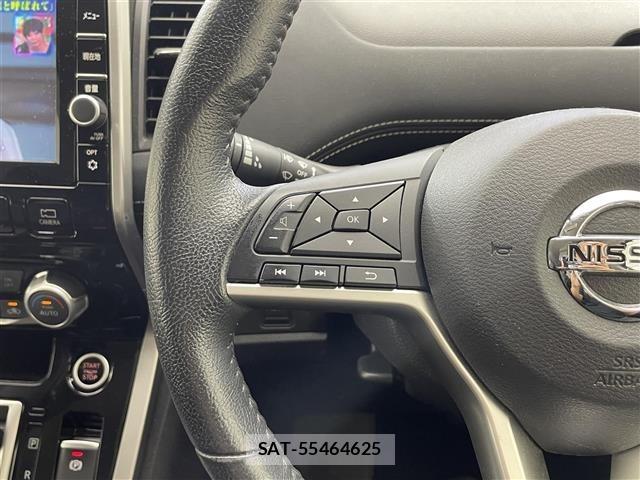 Nissan SERENA 2018 8717130-7