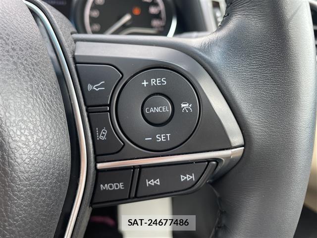Toyota CAMRY 2022 8725105-1
