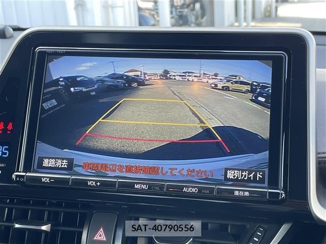 Toyota C-HR 2017 8724258-16