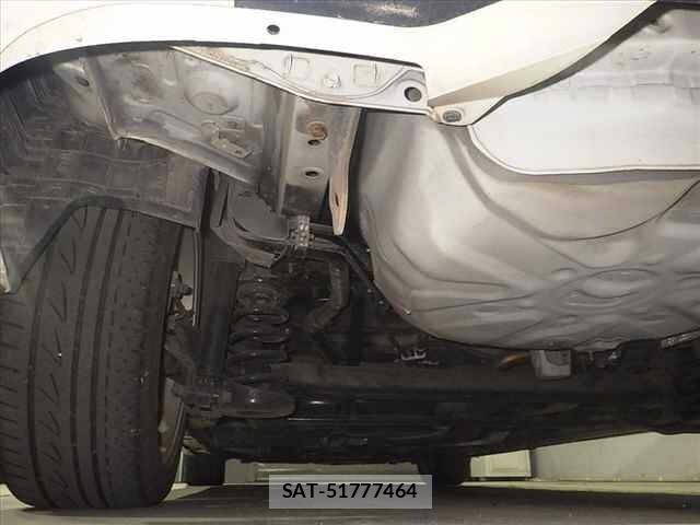 Toyota PRIUS 2014 8710326-7