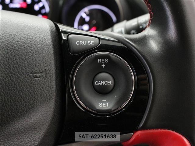 Honda CIVIC 2016 8677468-12