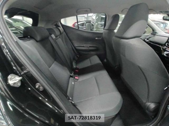 Toyota AQUA 2024 8704704-12