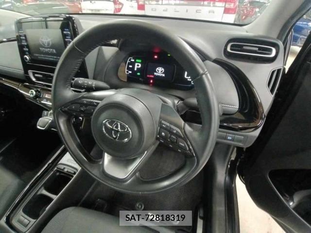 Toyota AQUA 2024 8704704-9