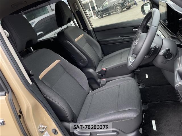Nissan SERENA 2023 8717137-3