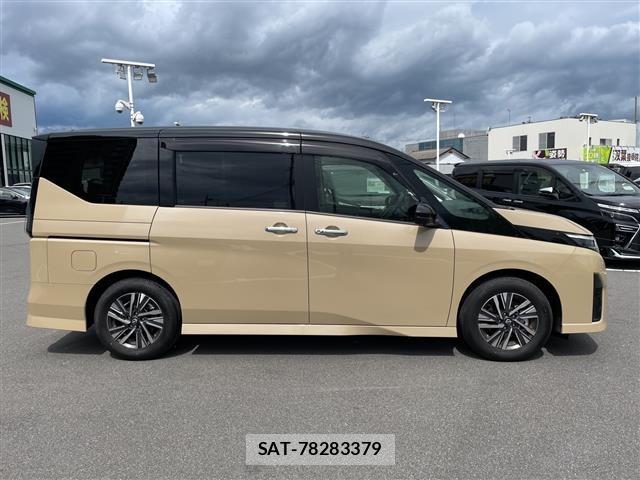 Nissan SERENA 2023 8717137-6