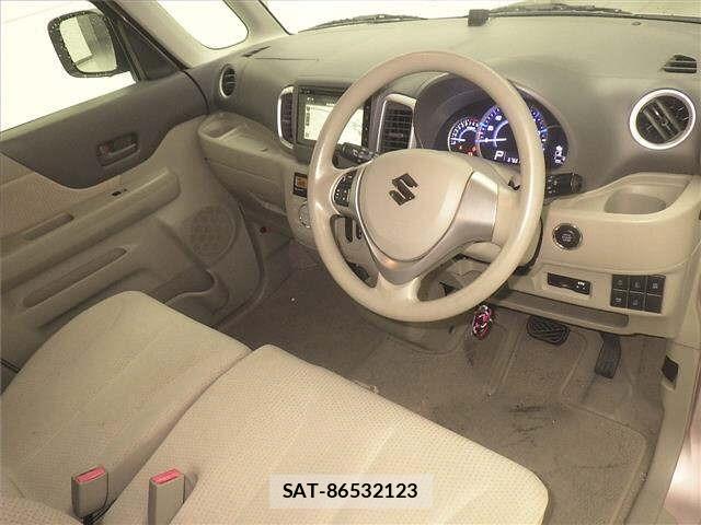 Suzuki SPACIA 2015 8678693-3