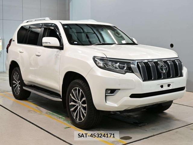 Toyota LAND CRUISER PRADO 2019 8906696-5