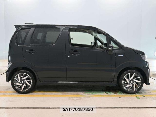Suzuki WAGON R 2026 8679329-3