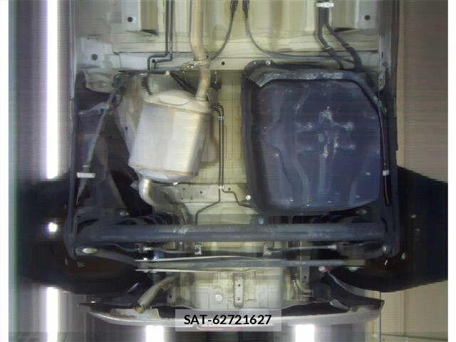 Suzuki WAGON R 2013 8679319-11