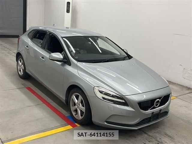 Volvo V40 2017 8705960-0