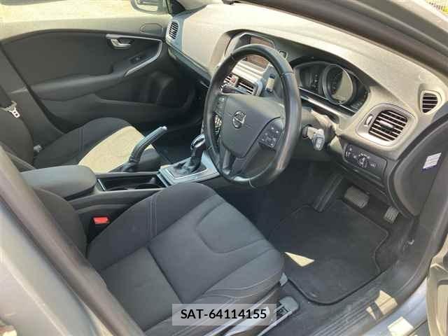 Volvo V40 2017 8705960-7