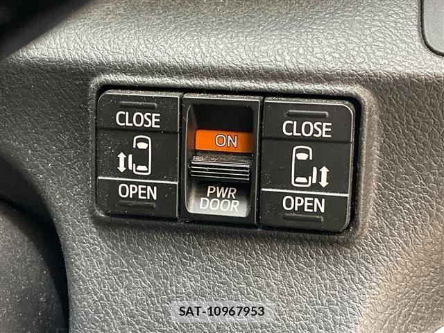 Toyota SIENTA 2016 8764112-16
