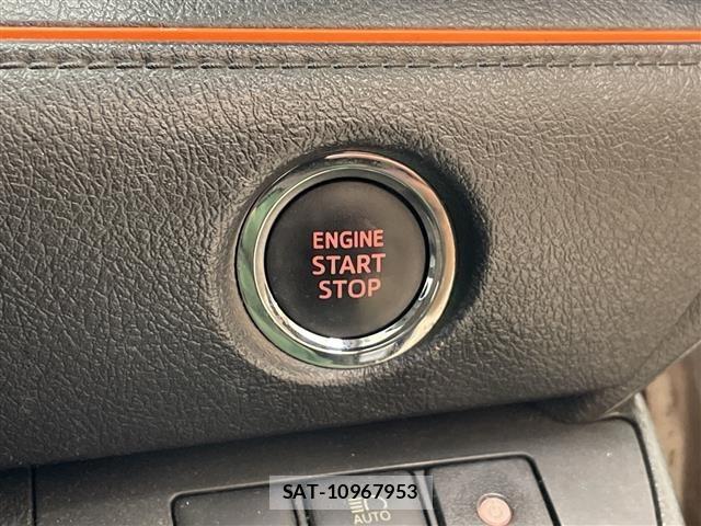 Toyota SIENTA 2016 8764112-3