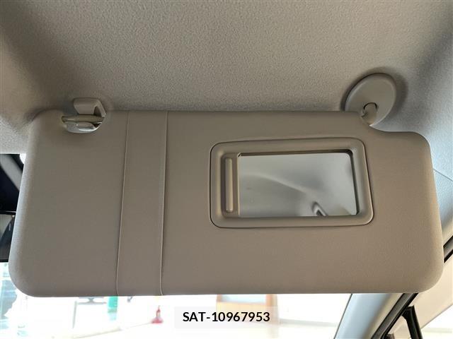 Toyota SIENTA 2016 8764112-6